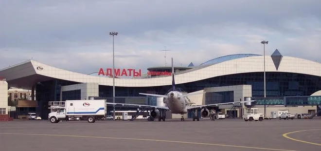Son dakika: Gerginliğin arttığı Kazakistan’da uçuşlar durduruldu