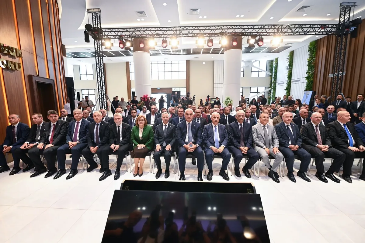 Deprem bölgesinde kültürel mirasa 34 milyar liralık ihya seferberliği - 3