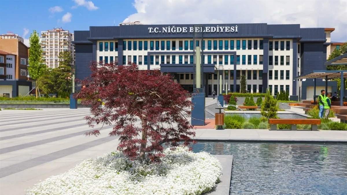 Niğde'de yere tükürmeye 2 bin 953 TL ceza