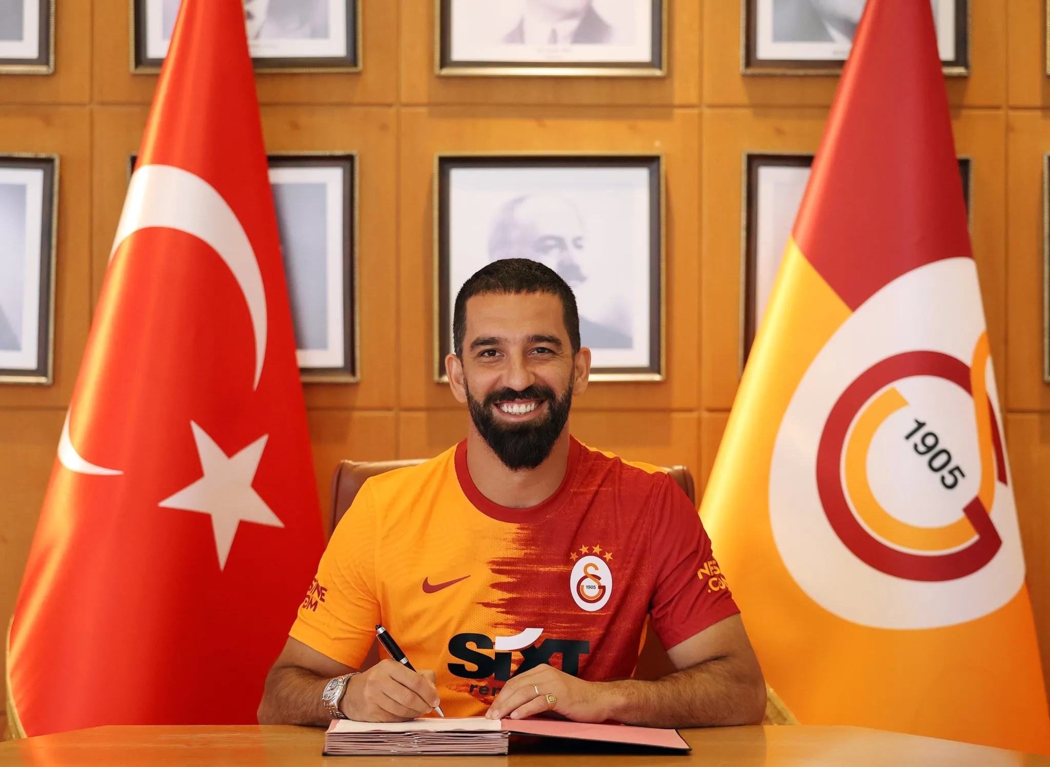 Galatasaray'da Arda Turan'ın geleceği belli oldu