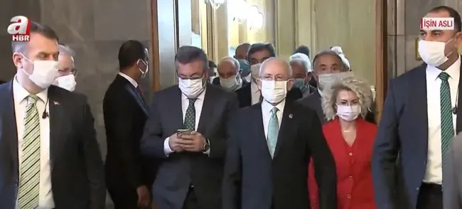 kilicdaroglu-feto-taktigine-mi-basvuruyor-chp-neden-etik-disi-siyasetten-vazgecmiyor-1643701046075.jpg Kılıçdaroğlu FETÖ taktiğine mi başvuruyor? CHP neden etik dışı siyasetten vazgeçmiyor? - 1