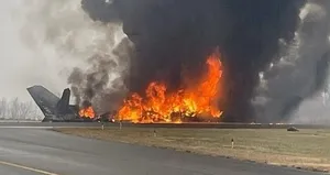 Havalimanında dehşet! İniş yapan jet düştü