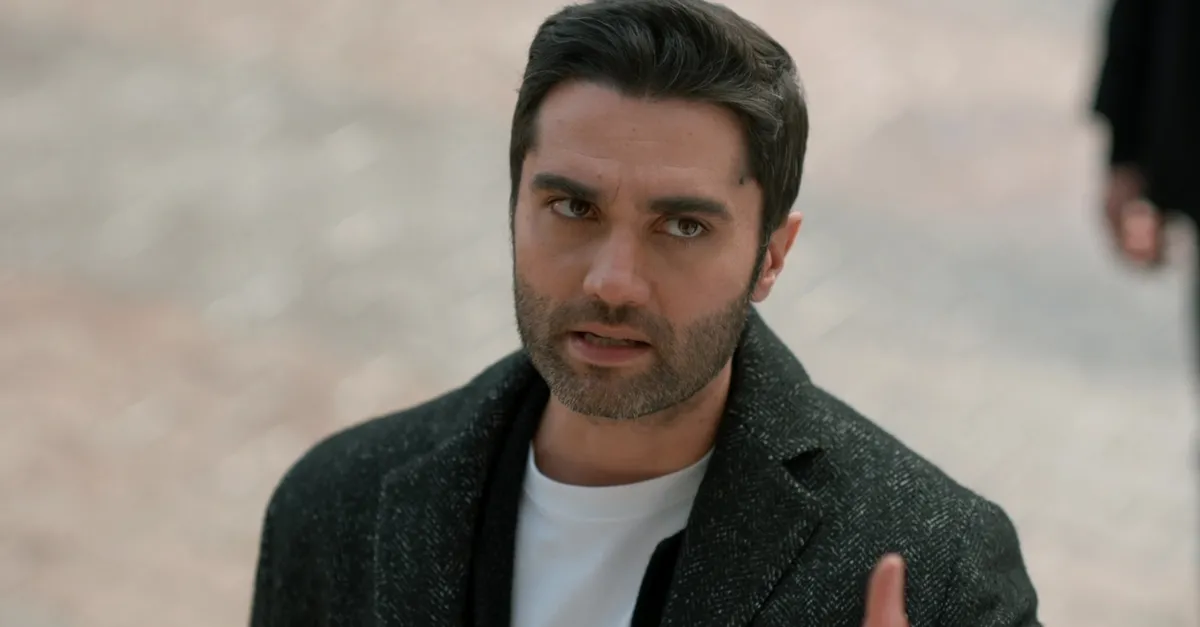 Adı Sevgi 3. bölüm 2. fragmanı izle! ''Ver Elif’i gideyim ama seninle sonra hesaplaşacağız!''