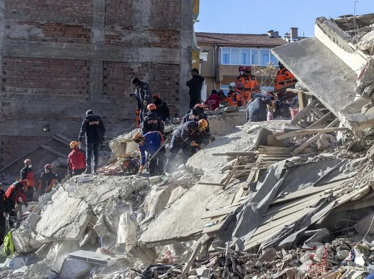 Elazığ'daki deprem sonrası tüm dünyadan Türkiye'ye destek!