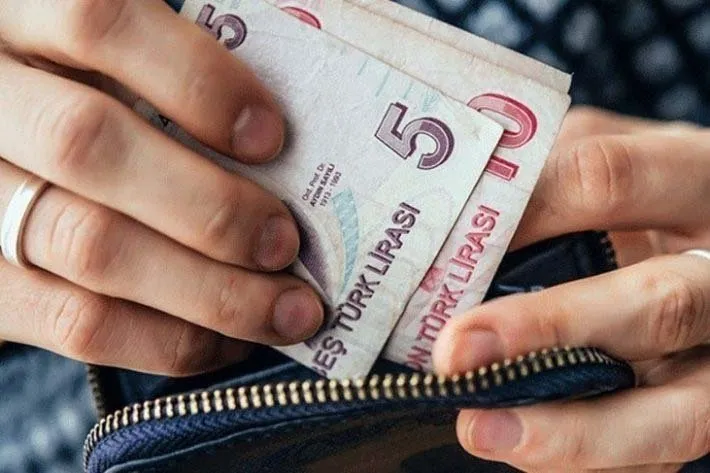 Emekliye 15 bin TL zam! Oransal değil seyyanen zam talebi