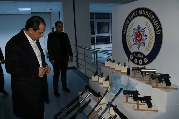 Emniyet müdürünü şaşırtan olay! Operasyonda ele geçirildi - 1