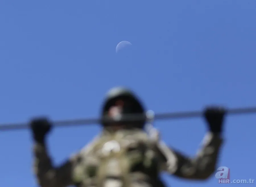 Isparta Eğirdir Dağ Komando Okulu ve Eğitim Merkezi Komutanlığı'nda zorlu eğitim 23