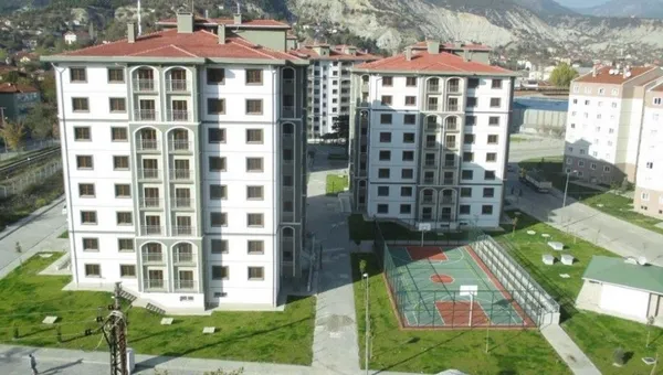 kira-ve-konut-fiyatlari-icin-cozum-ne-olacak-calisma-ekonomisti-tarkan-zengin-hukumetin-planini-3-madde-ile-ac-1687382130401.jpg Kira ve konut fiyatları için çözüm ne olacak? Çalışma Ekonomisti Tarkan Zengin hükümetin planını 3 madde ile açıkladı - 6