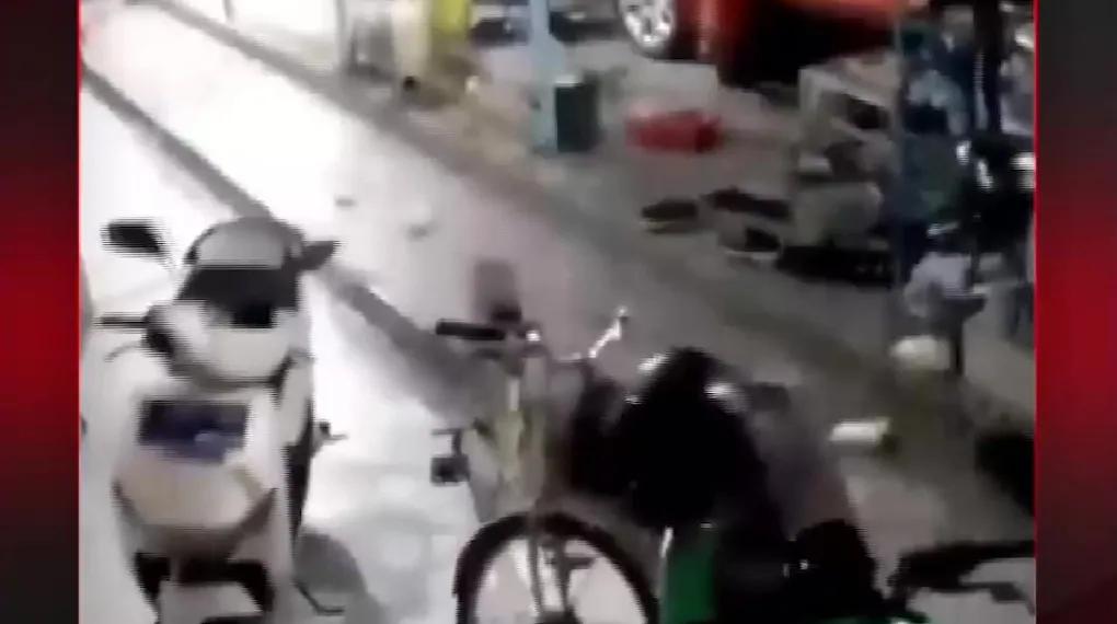 7,4 İLE SALLANDI! TSUNAMİ UYARISI YAPILDI