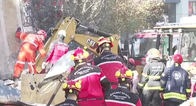 gebzede-coken-bina-turkiyede-en-riskli-binalar-uzman-isim-a-haberde-uyardi-1761722098574.jpg Ekran görüntüsü / A Haber