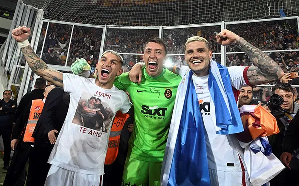 Galatasaray 2022-2023 sezonunun şampiyonu oldu | Başkan Erdoğan’dan Aslan’a tebrik