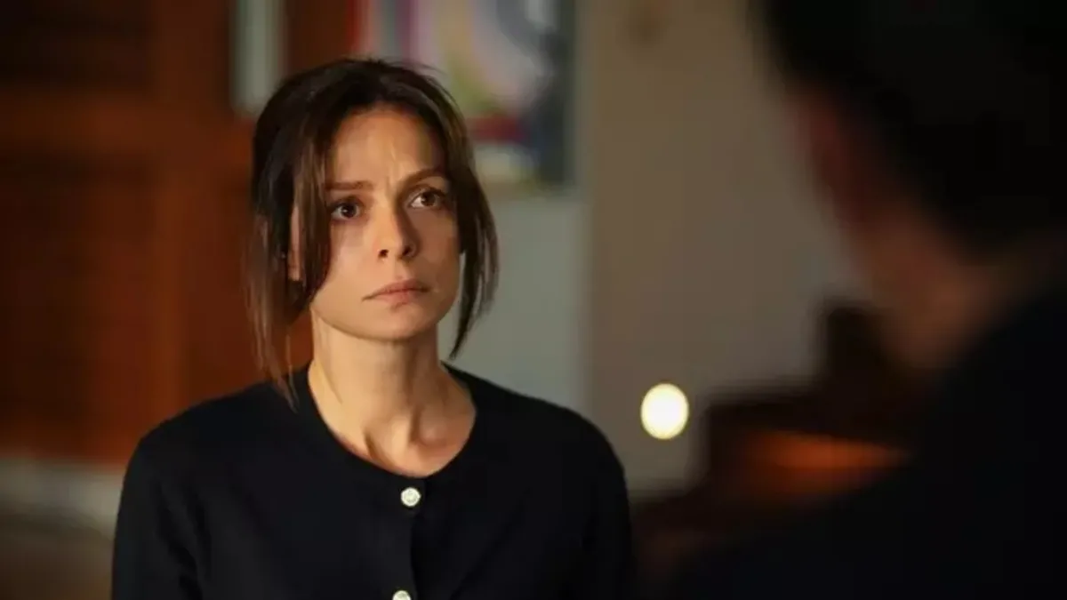 Sandık Kokusu'nun Karsu'su Özge Özpirinçci'nin esmer güzeli kızı Mercan büyüdü!