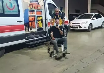Adana'da otomobil ile motosiklet çarpıştı! 1 yaralı