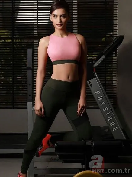 Dünya güzeli seçilmişti... Doğal hali şoke etti! 9