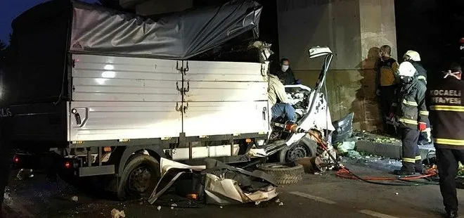 Kocaeli’de direksiyon hakimiyetini kaybeden sürücü kaza yaptı: 2 ölü 1 yaralı