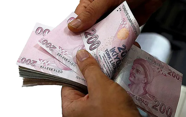 Ev kadınları ve eksik prim olanlar dikkat! Emeklilik imkanı doğdu