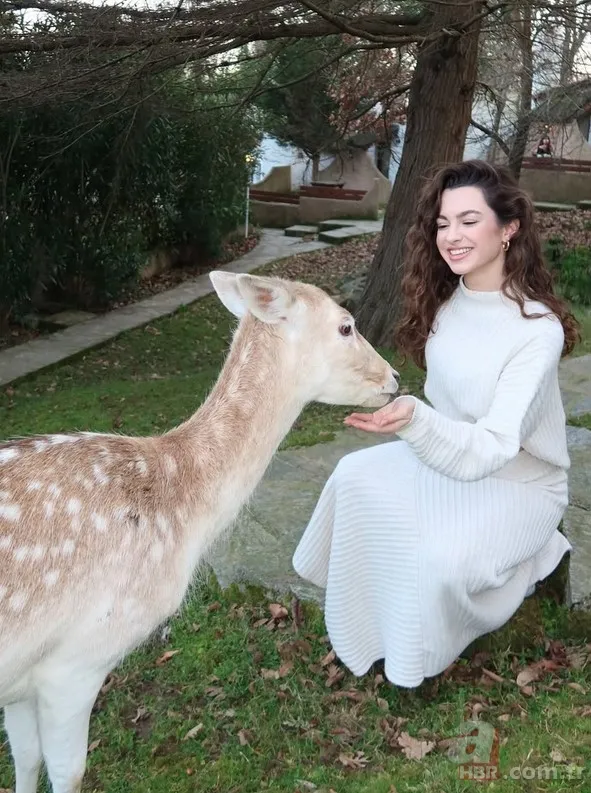 Bir Gece Masalı'nın Mahir'i Burak Deniz'den kalpli paylaşım! Rol arkadaşıyla... 10