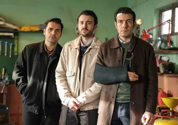 Zembilli 6. bölüm: İlyas Esma’yı kaçırır!