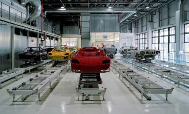 Ferrari’nin üretimi işte böyle gerçekleştiriliyor