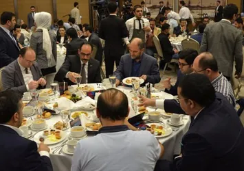 Kalın'dan Arap gazetecilere: Bu kampanyaya dikkat!