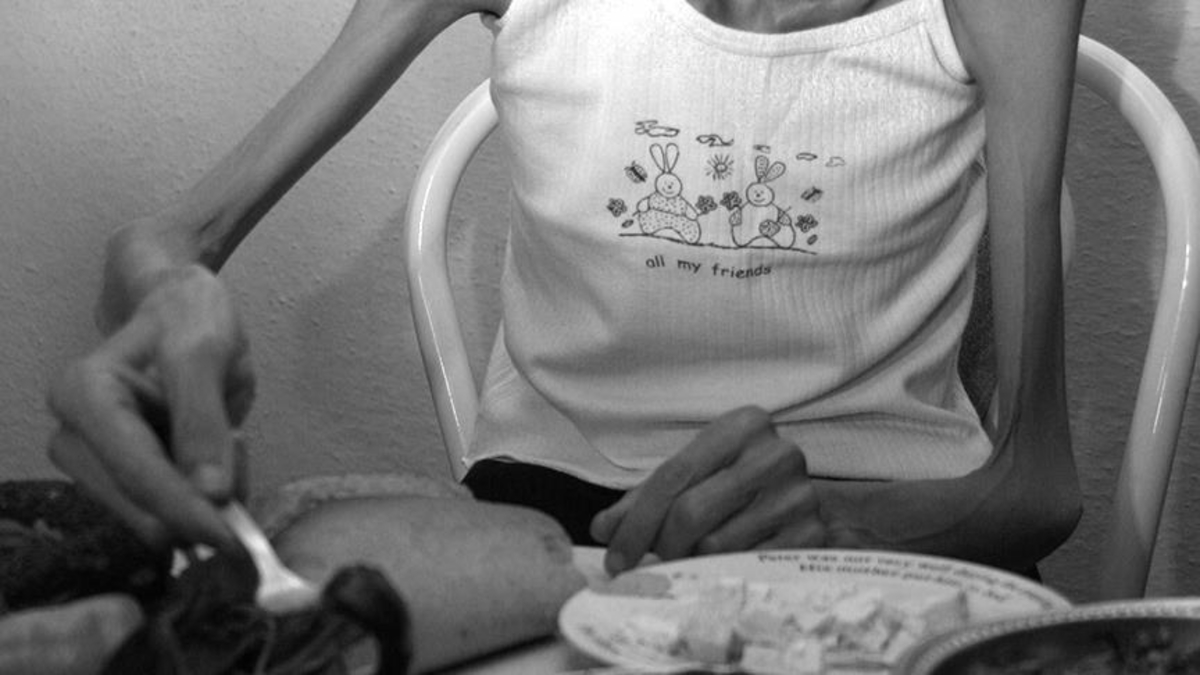 Uzmanı uyardı: "Kız çocuklarında anoreksiya nervoza riski daha fazla"