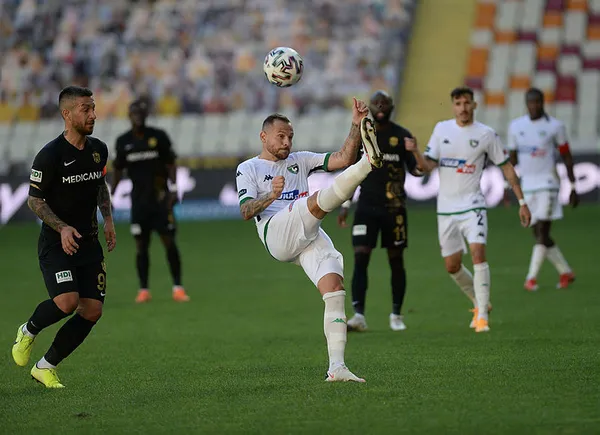 Süper Lig 8. hafta karşılaşması | Yeni Malatya 2-0 Yukatel Denizlispor maç sonucu