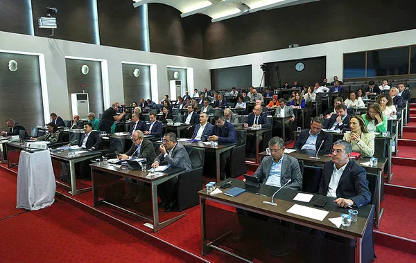 chpde-yuksek-tansiyon-gorevden-almalar-kesinlesti-1690148271117.jpg CHP’de yüksek tansiyon! Görevden almalar kesinleşti - 4