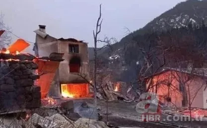 Artvin'de 6 ev küle döndü! 1 ölü, 1 kayıp 19