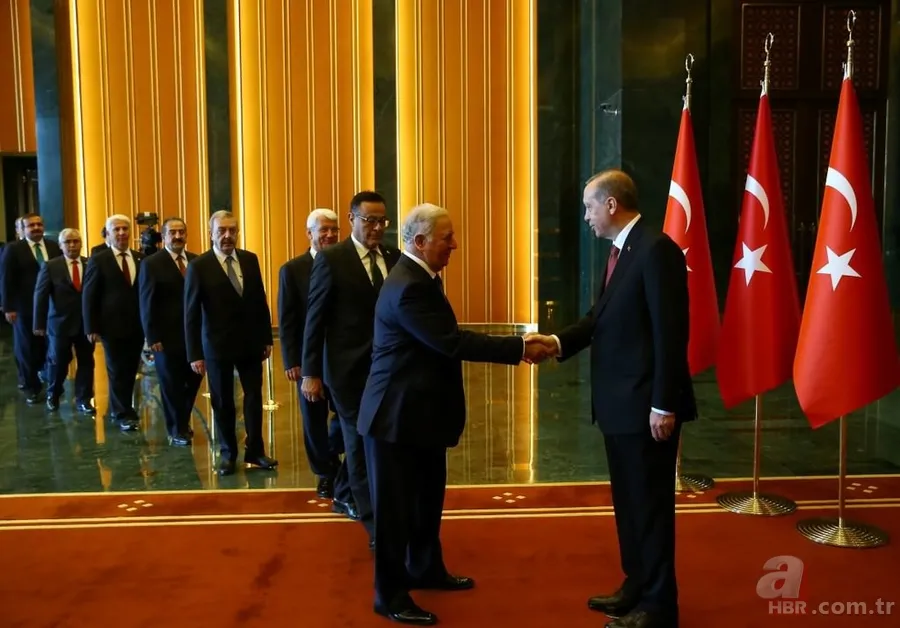 Cumhurbaşkanlığı Sarayı'ndaki tebrik törenine Devlet Bahçeli ilk kez katıldı 14