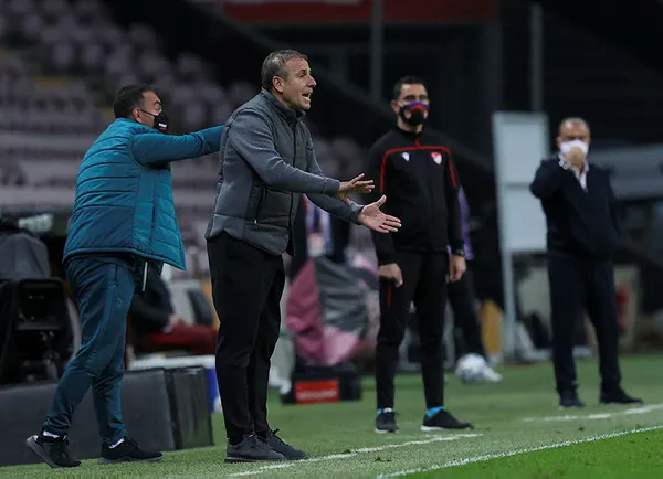 Galatasaray - Trabzonspor maçının ardından Abdullah Avcı'dan sitem - 1