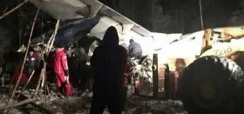 Son dakika: Kanada’da yolcu uçağı düştü