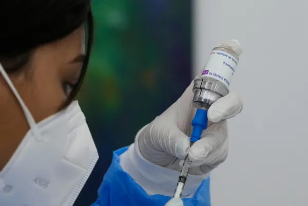 astrazeneca-koronavirus-asisinin-yeni-yan-etkisi-kesfedildi-1624432891331.jpg Son dakika: AstraZeneca koronavirüs aşısının yeni yan etkisi keşfedildi - 4