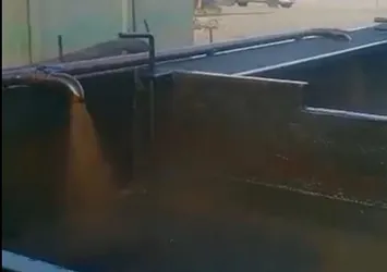 Gabar'da musluktan şarıl şarıl petrol akıyor!