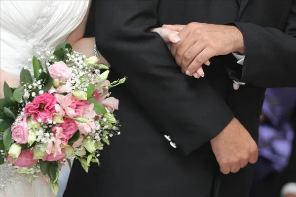 1701424426557.jpg 6 çocuk annesi 47 yıl boyunca kandırıldı! Mahkemeden 'resmi nikah' mücadelesine emsal karar - 1