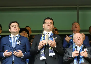 Can Bartu'nun cenaze töreninde siyasi şov!