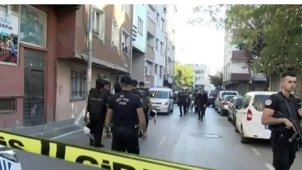 1687464350938.jpg Vahşi cinayette kan donduran detaylar! Bağcılar’da annesinin kafasını kesip sokağa atan Sayan hakim karşısında: Beraatimi istiyorum - 5