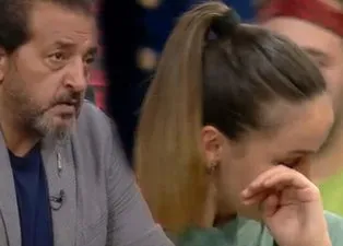 Masterchef’te Mehmet Şef ve Tanya arasında gergin anlar! Gözyaşlarına boğuldu