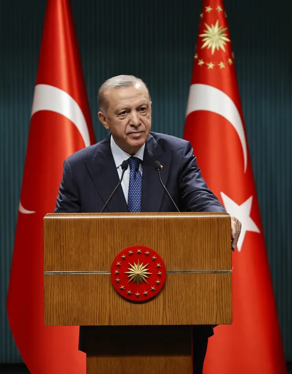 kyk-borcunda-ana-para-duzenlemesi-baskan-erdogan-kabine-toplantisi-sonrasinda-mujdeledi-sadece-ana-para-odenec-1658155812202.jpg