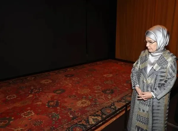 1701717260605.jpeg Emine Erdoğan'dan Katar'da İslam Sanatları Müzesi'ne ziyaret: İncelemekten mutluluk duydum! - 3
