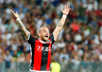 Sneijder her geçen hafta kayboluyor