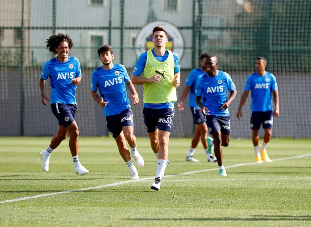 Giresunspor Fenerbahçe maçı hangi kanalda, canlı nasıl izlenir? Giresunspor FB hazırlık maçı ne zaman, saat kaçta?