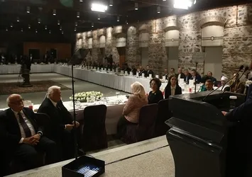 Referandum toplantısında para pazarlığı yaptı!