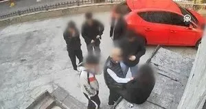 Eli bıçaklı çocuk gaspçılar!