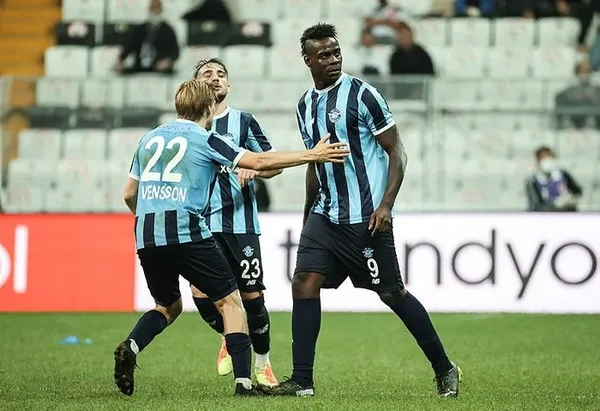 Serdar Ortaç’tan Beşiktaş’a hakaret! Suç duyurusunda bulunuldu