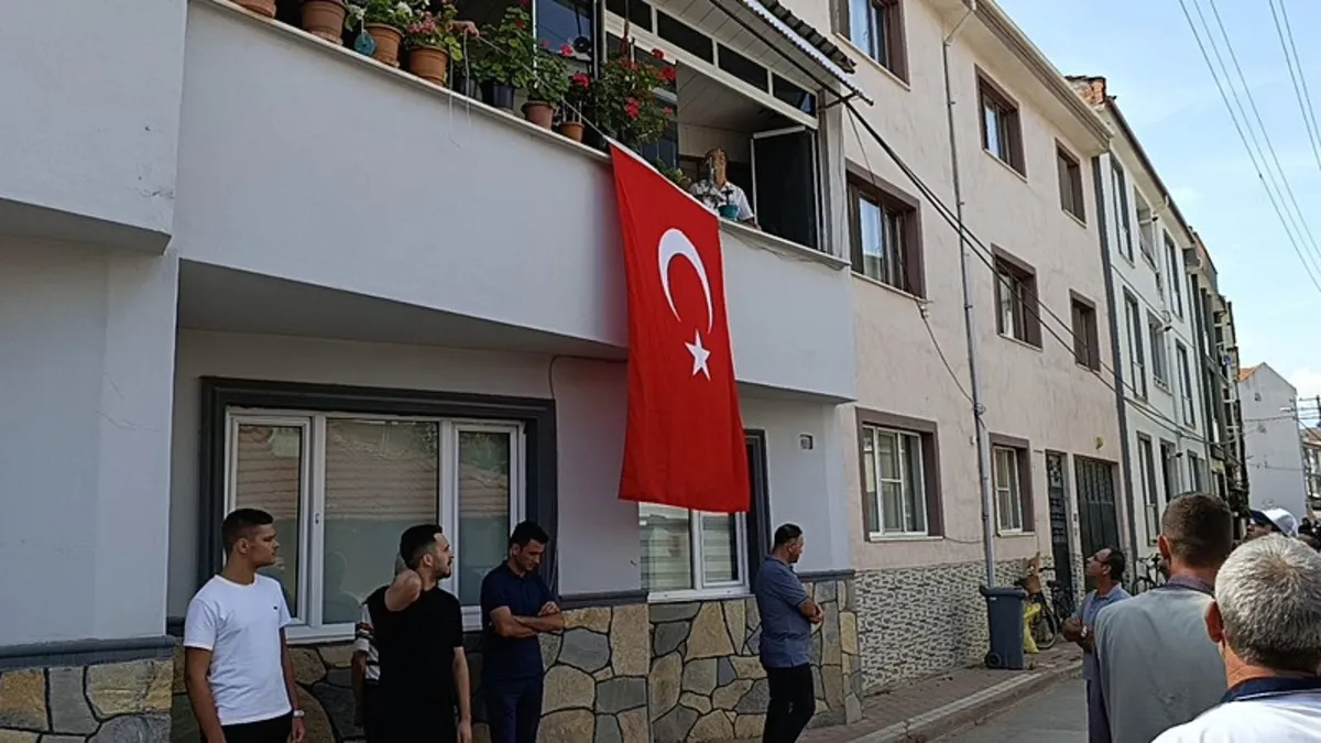 Bursa'ya şehit ateşi düştü! İzmir'deki saldırıda oğlunu kaybeden anne fenalaştı