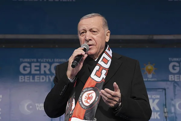 Önce Tokat sonra Çorum! Başkan Erdoğan’dan üst üste iki miting: CHP ve DEM Kandil’in talimatını İstanbul’da uyguluyor