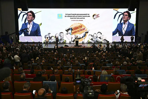 ip-genel-baskani-meral-aksenerden-baskan-erdogana-alcak-tehdit-1681660973699.jpg İP Genel Başkanı Meral Akşener’den Başkan Erdoğan'a alçak tehdit - 3