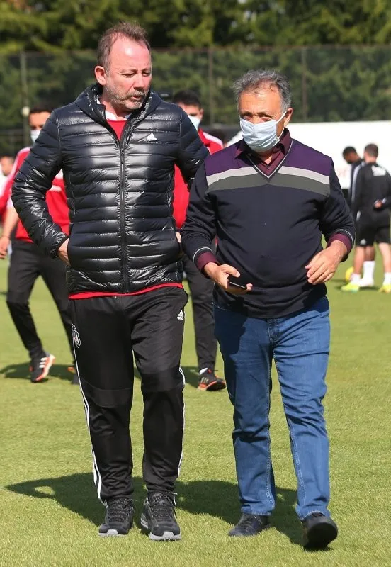 Beşiktaş’ta Sergen Yalçın depremi! İşte Başkan Çebi ile hoca arasında geçen o diyalog