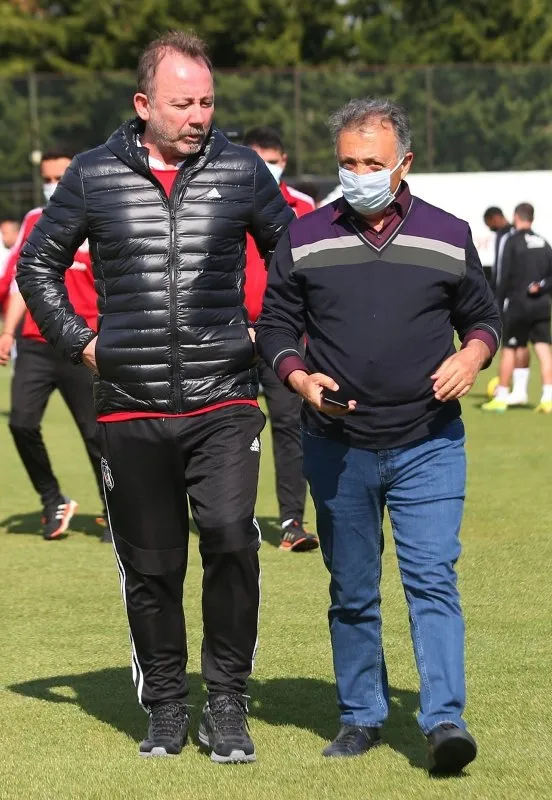 Beşiktaş'ta Sergen Yalçın depremi! İşte Başkan Çebi ile hoca arasında geçen o diyalog
