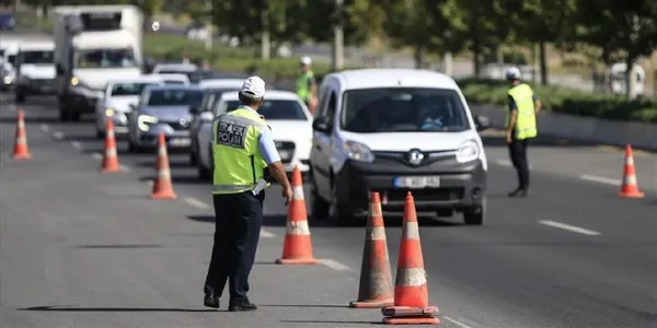 Son dakika: İstanbullular dikkat! Yarın ve 10 Nisan'da bu yollar trafiğe kapatılacak - 1